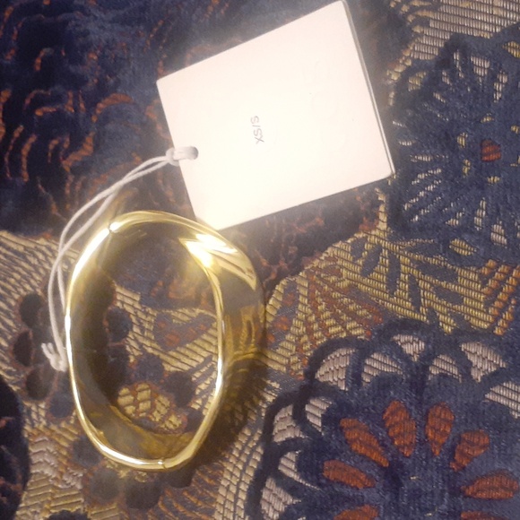 Cos recycle Gold Bracelet